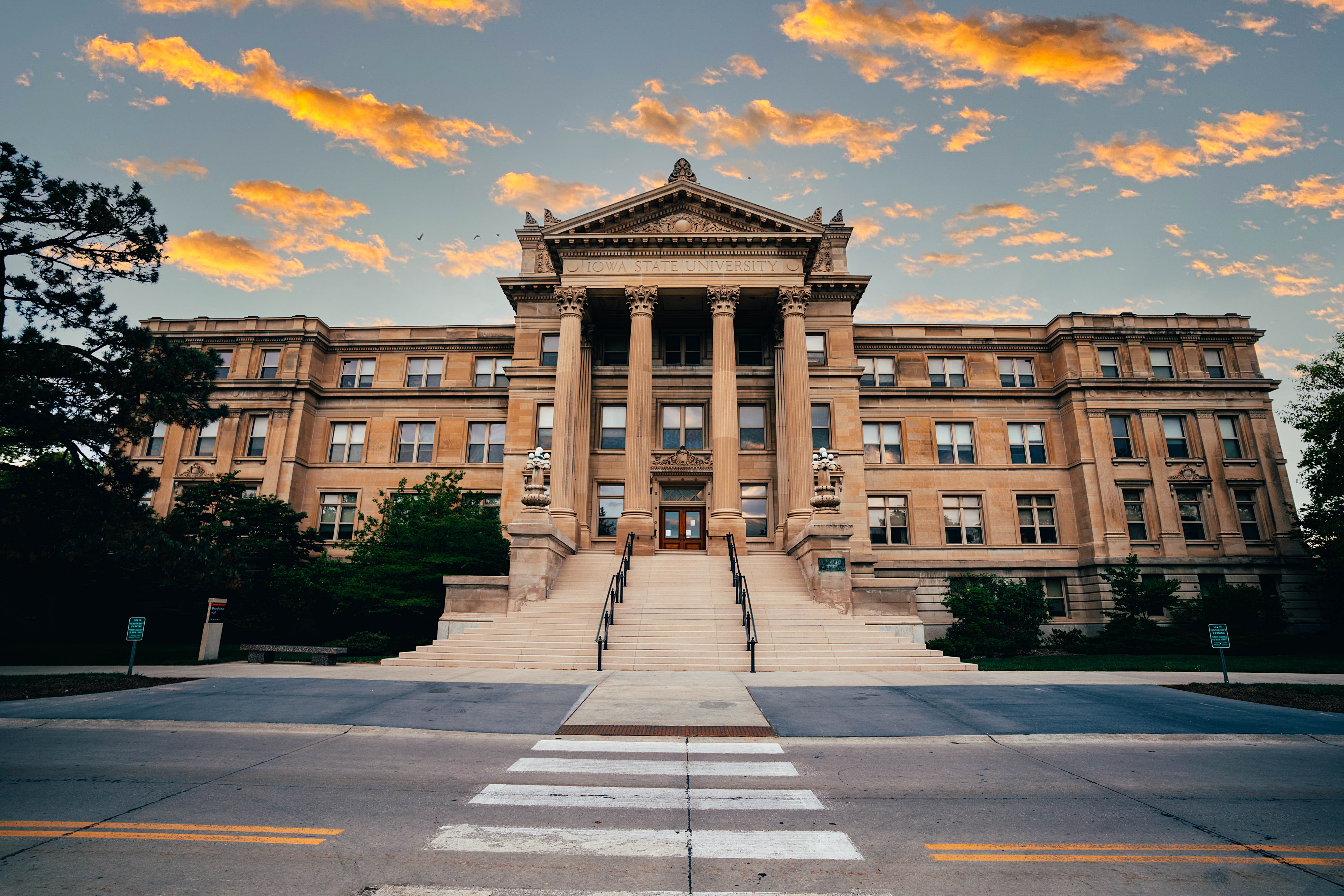 Iowa State Capitol Wallpapers