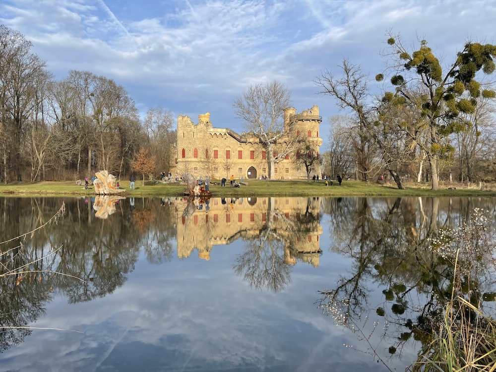 Janohrad Castle Wallpapers