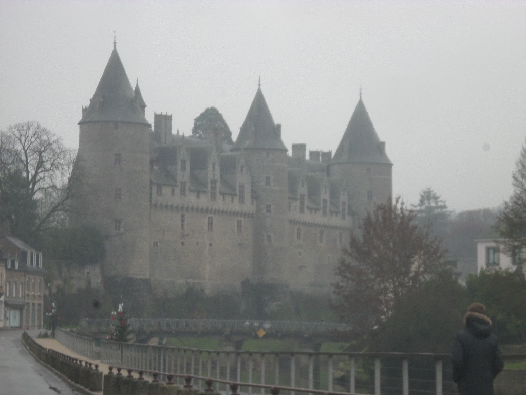 Josselin Castle Wallpapers