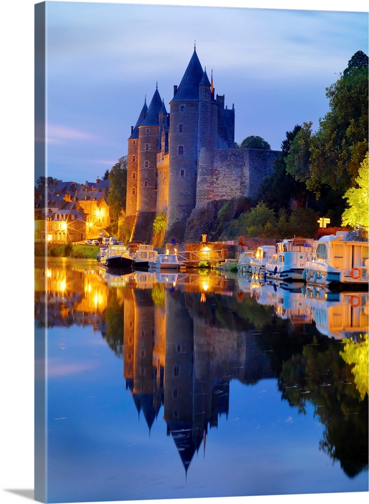 Josselin Castle Wallpapers