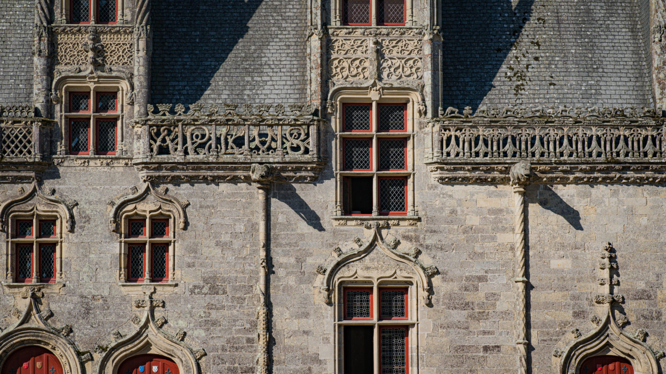 Josselin Castle Wallpapers