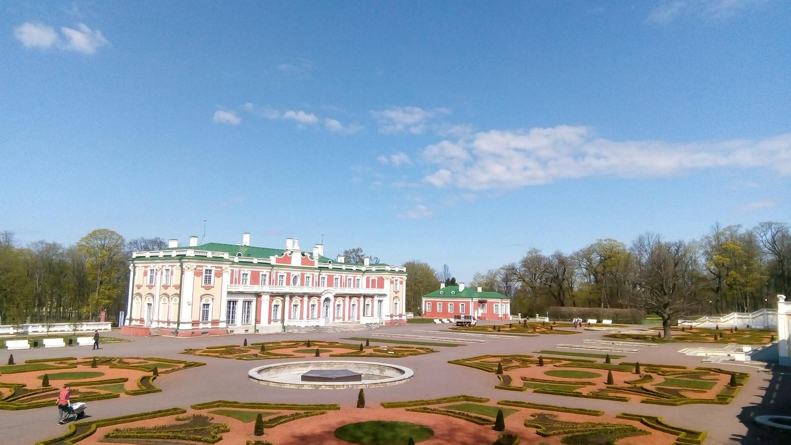 Kadriorg Palace Wallpapers