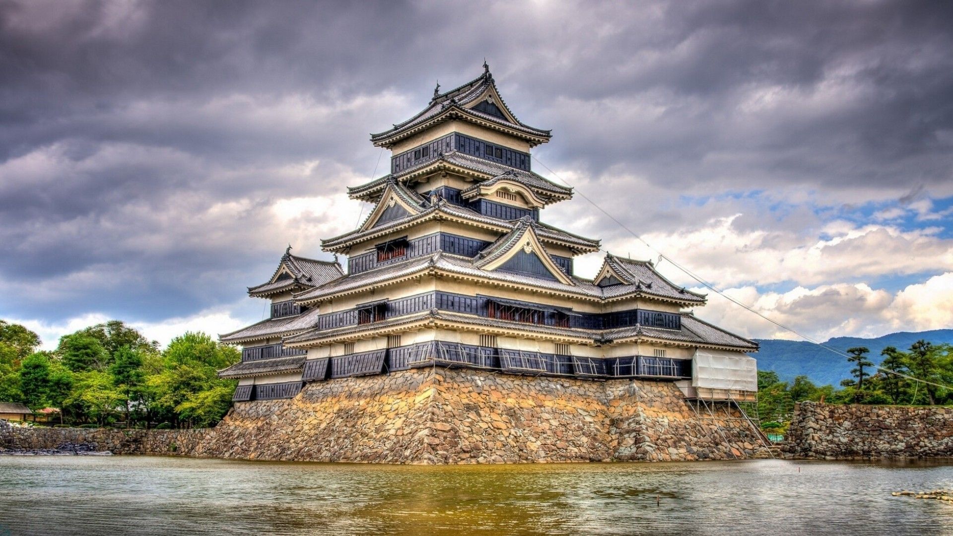 Koriyama Castle Wallpapers