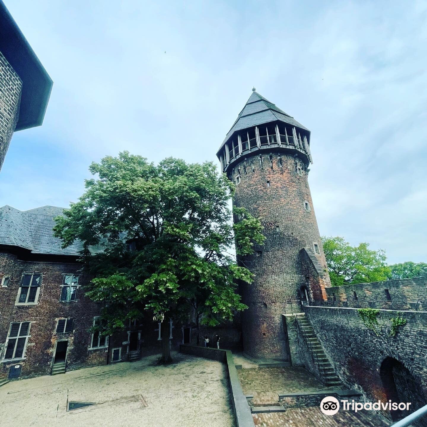 Krefeld Castle Wallpapers