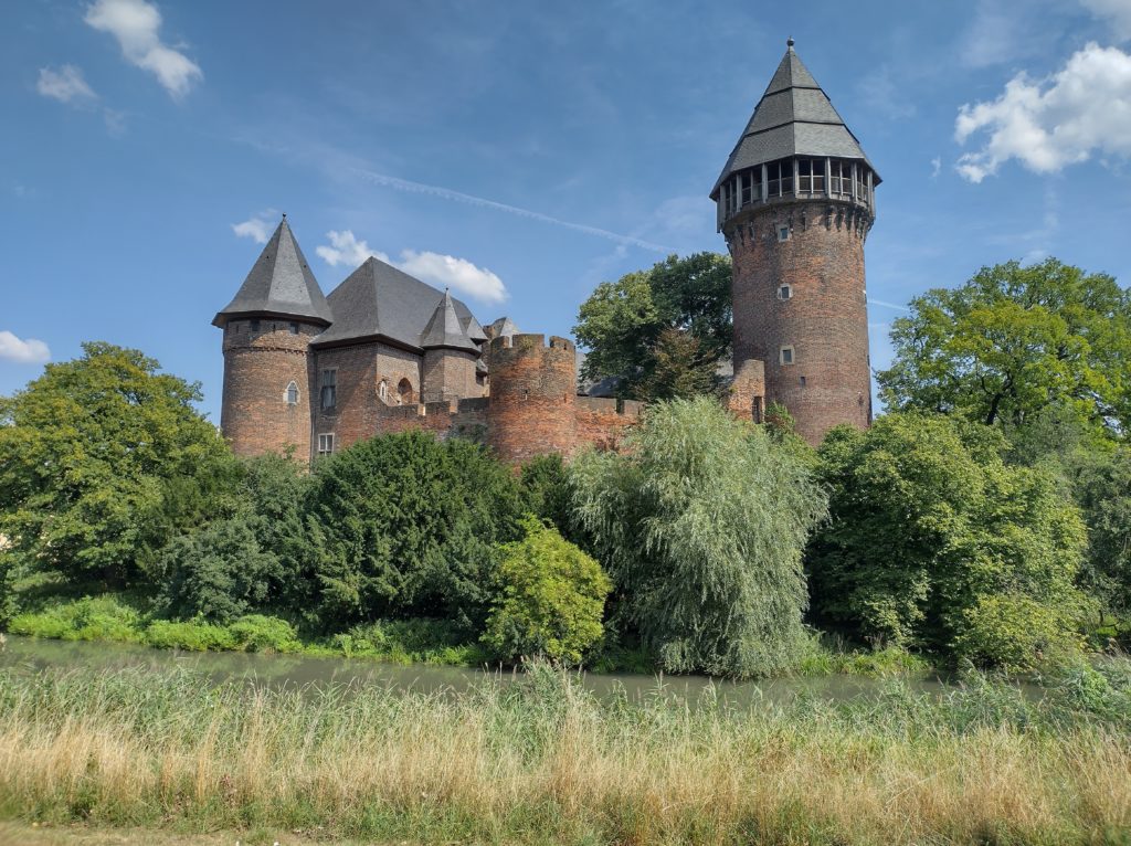 Krefeld Castle Wallpapers