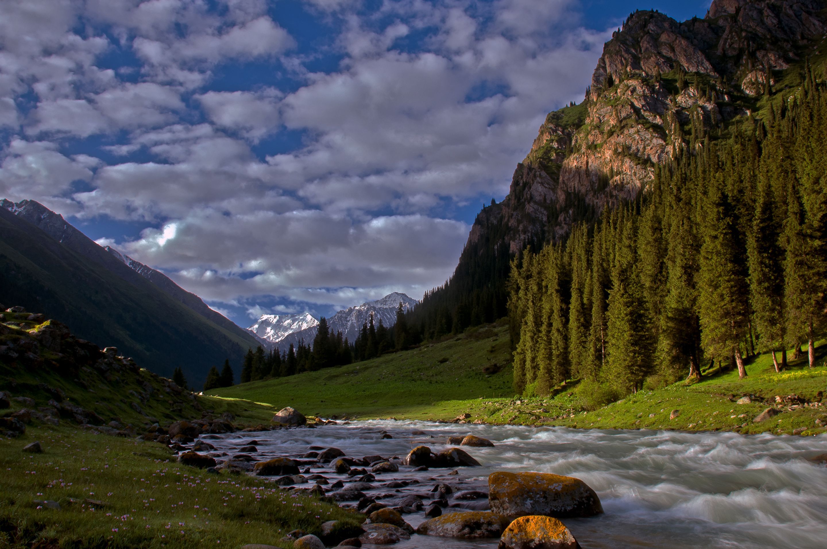 Kyrgyzstan Wallpapers