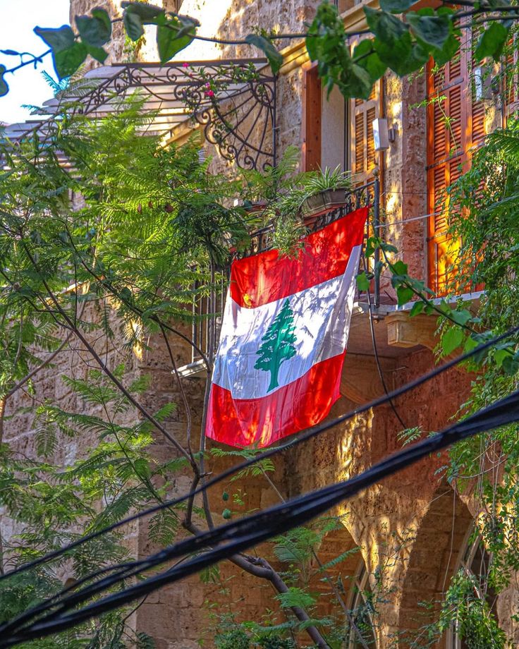 Lebanon Flag Wallpapers