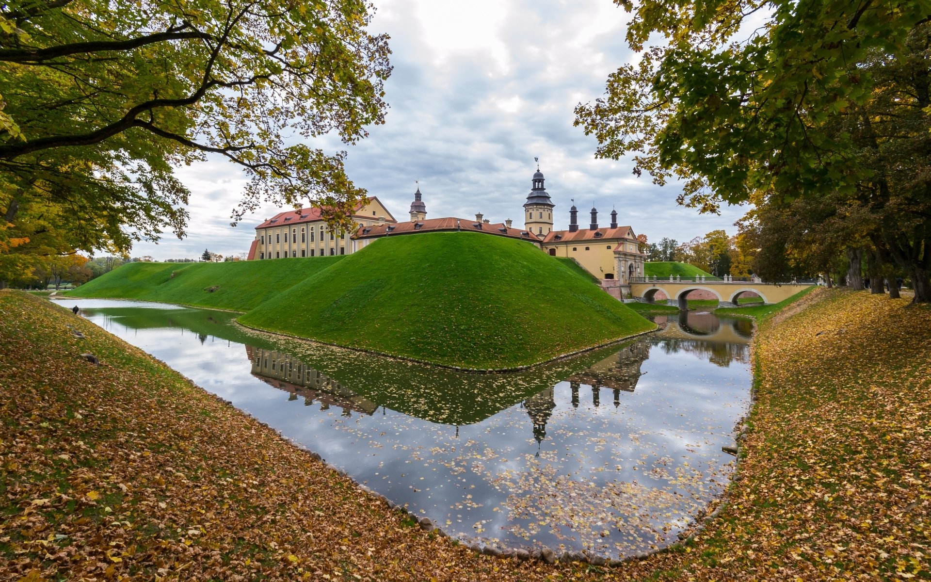 Nesvizh Castle Wallpapers