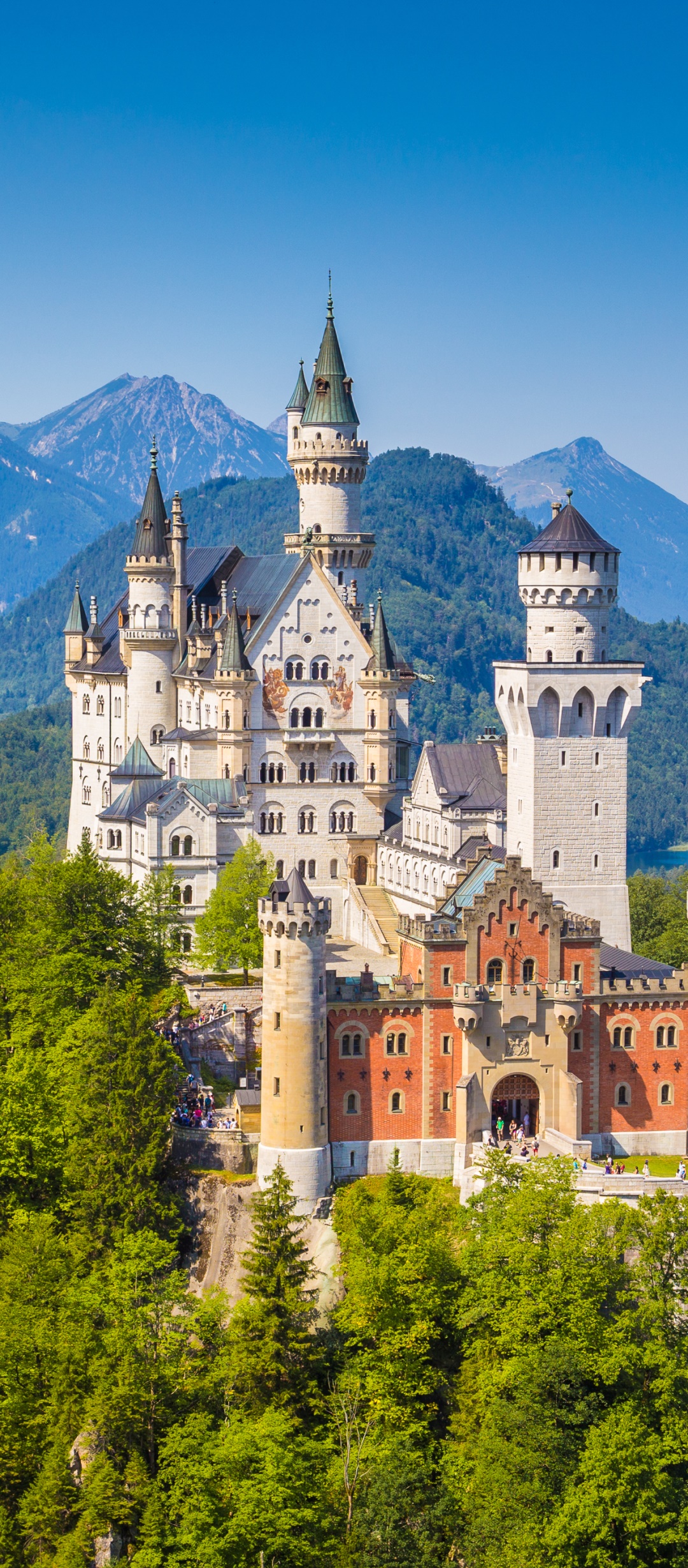 Neuschwanstein Castle Wallpapers