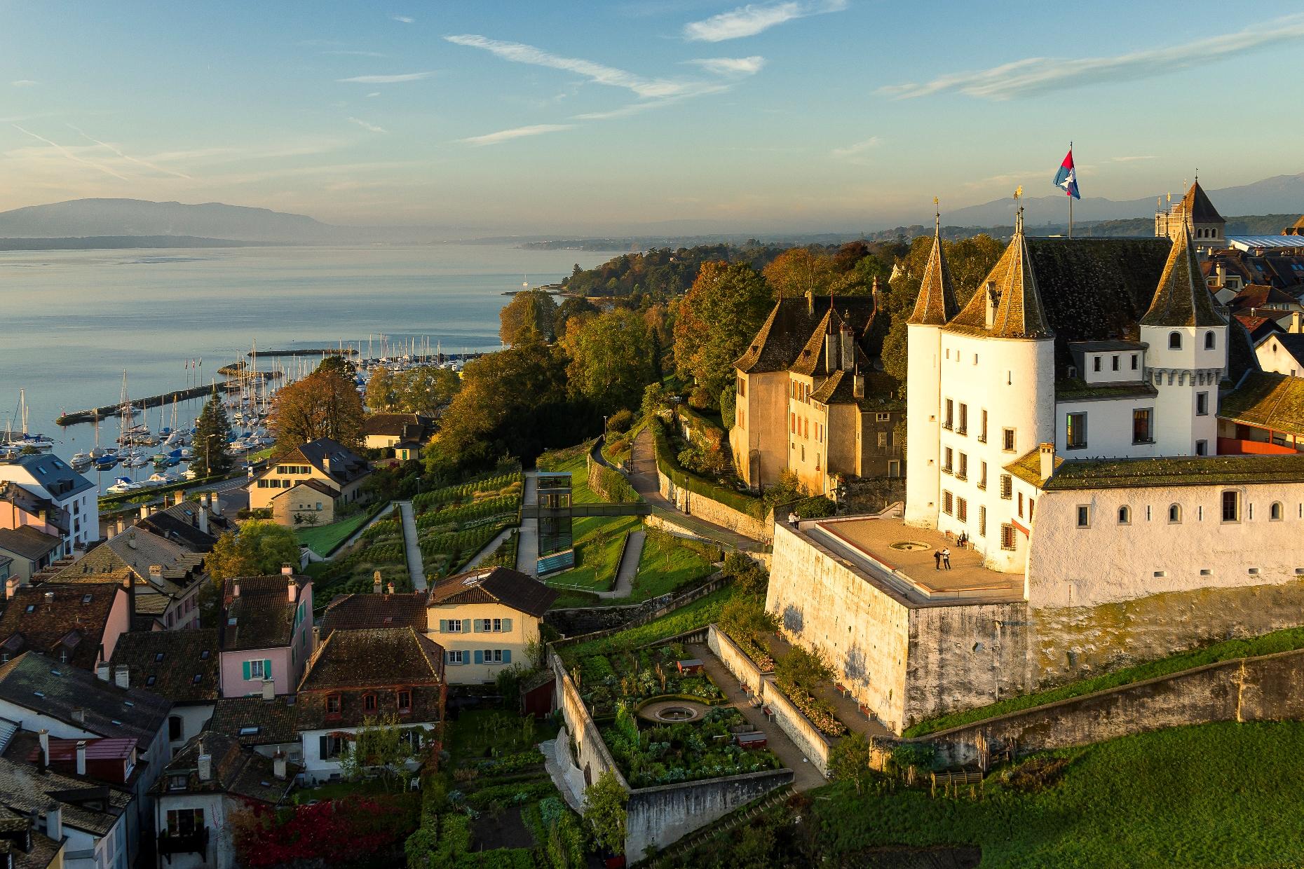 Nyon Castle Wallpapers