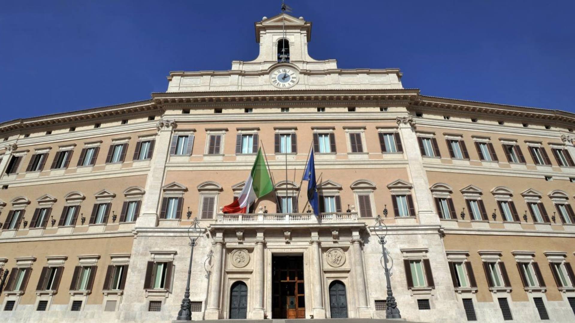 Palazzo Montecitorio Wallpapers