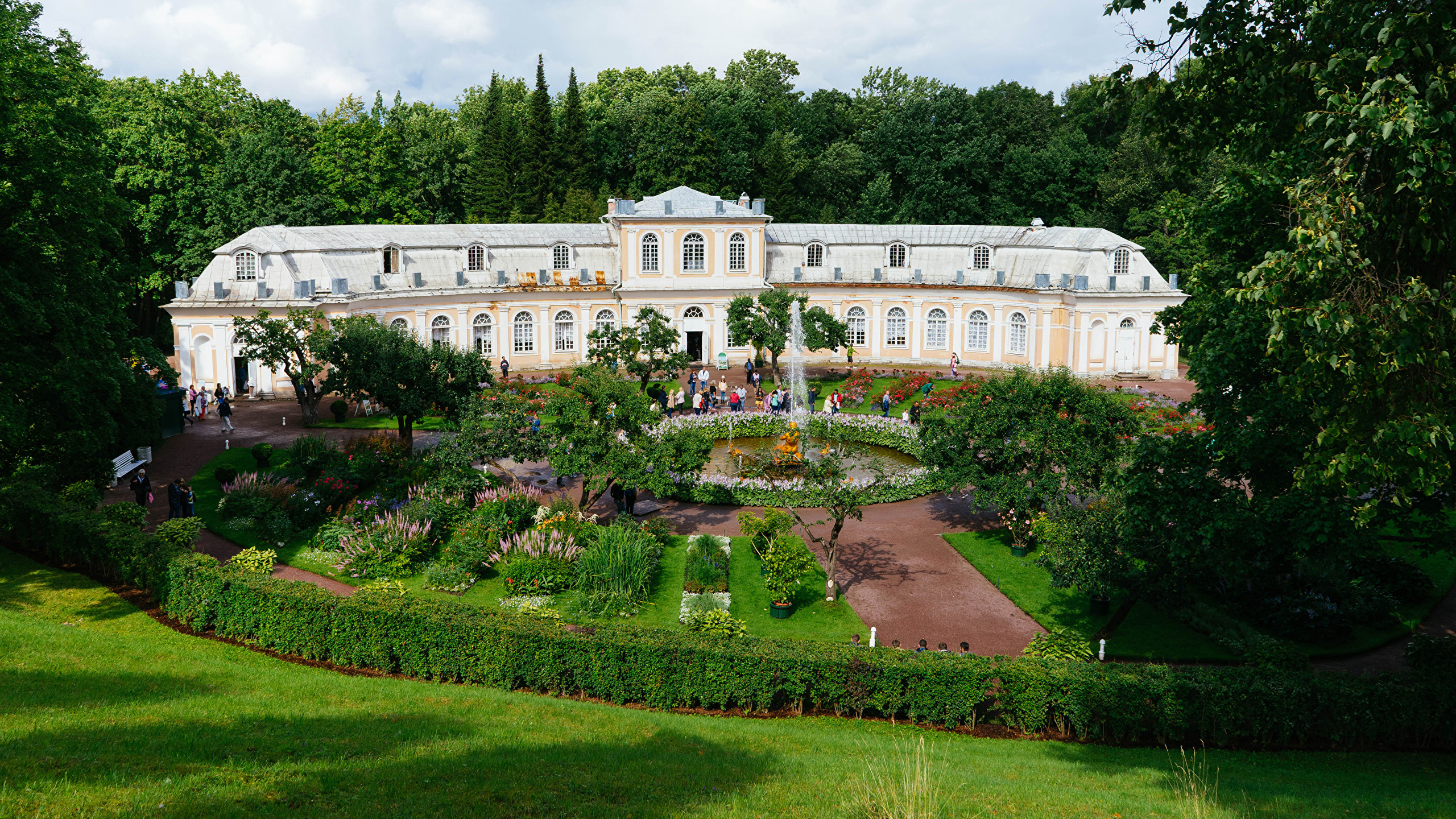 Peterhof Palace Wallpapers