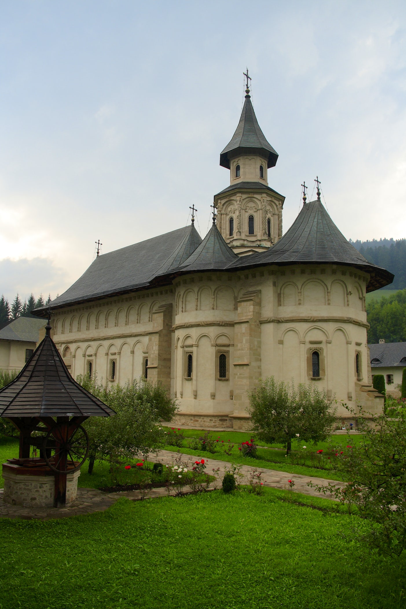 Putna Monastery Wallpapers