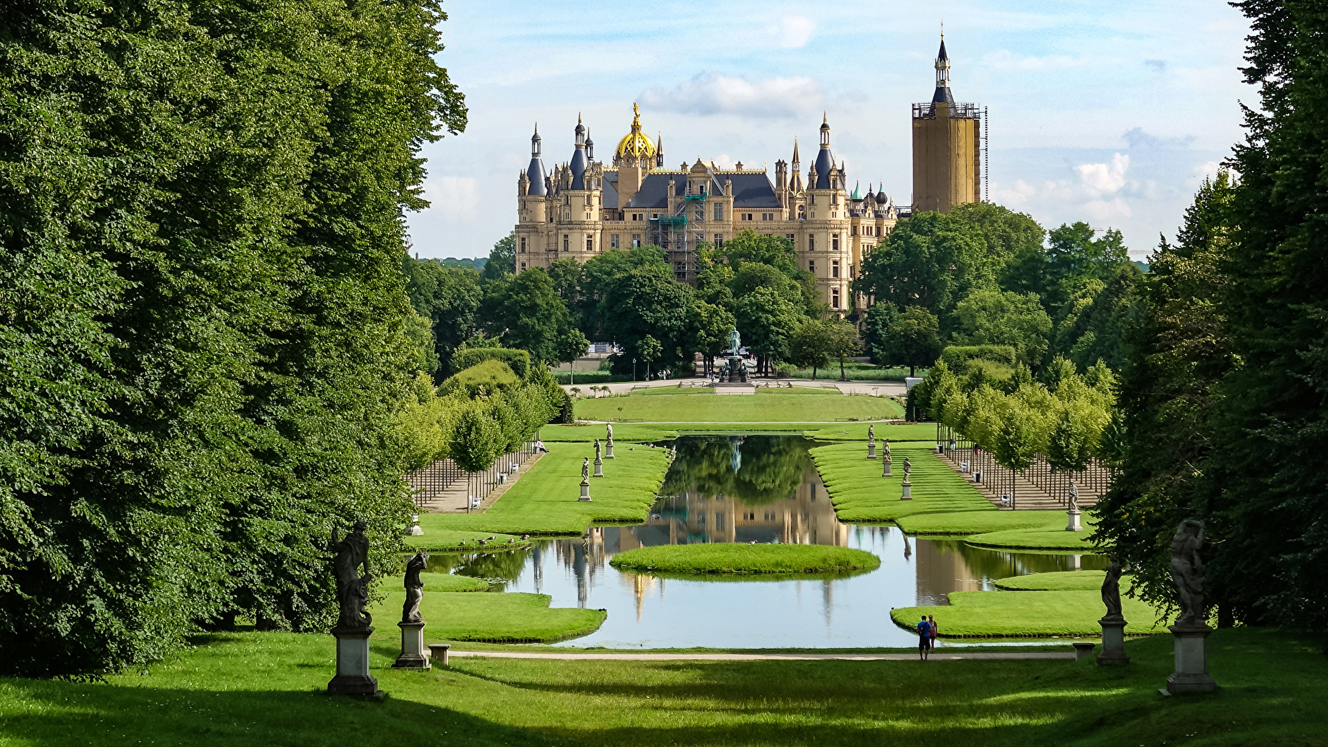 Schwerin Palace Wallpapers