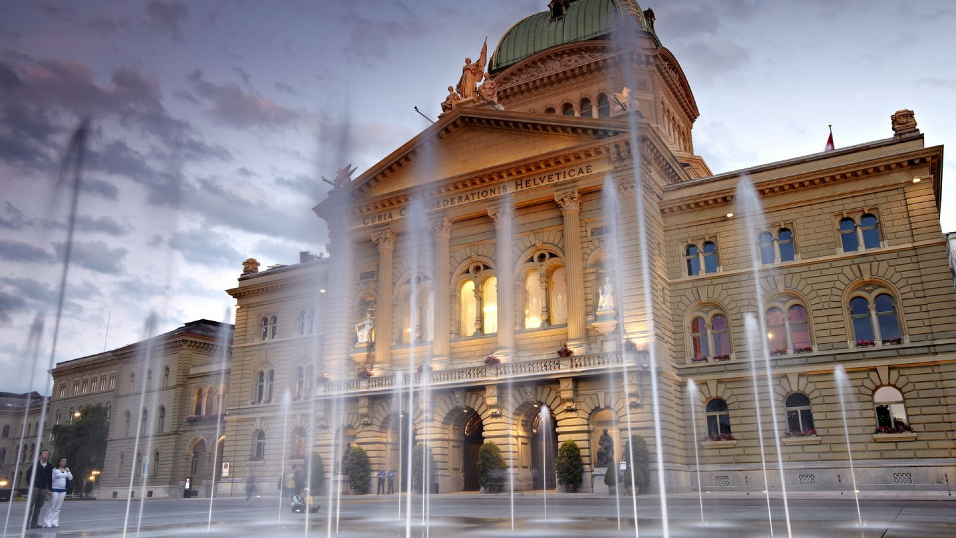 Swiss Parliament Building Wallpapers