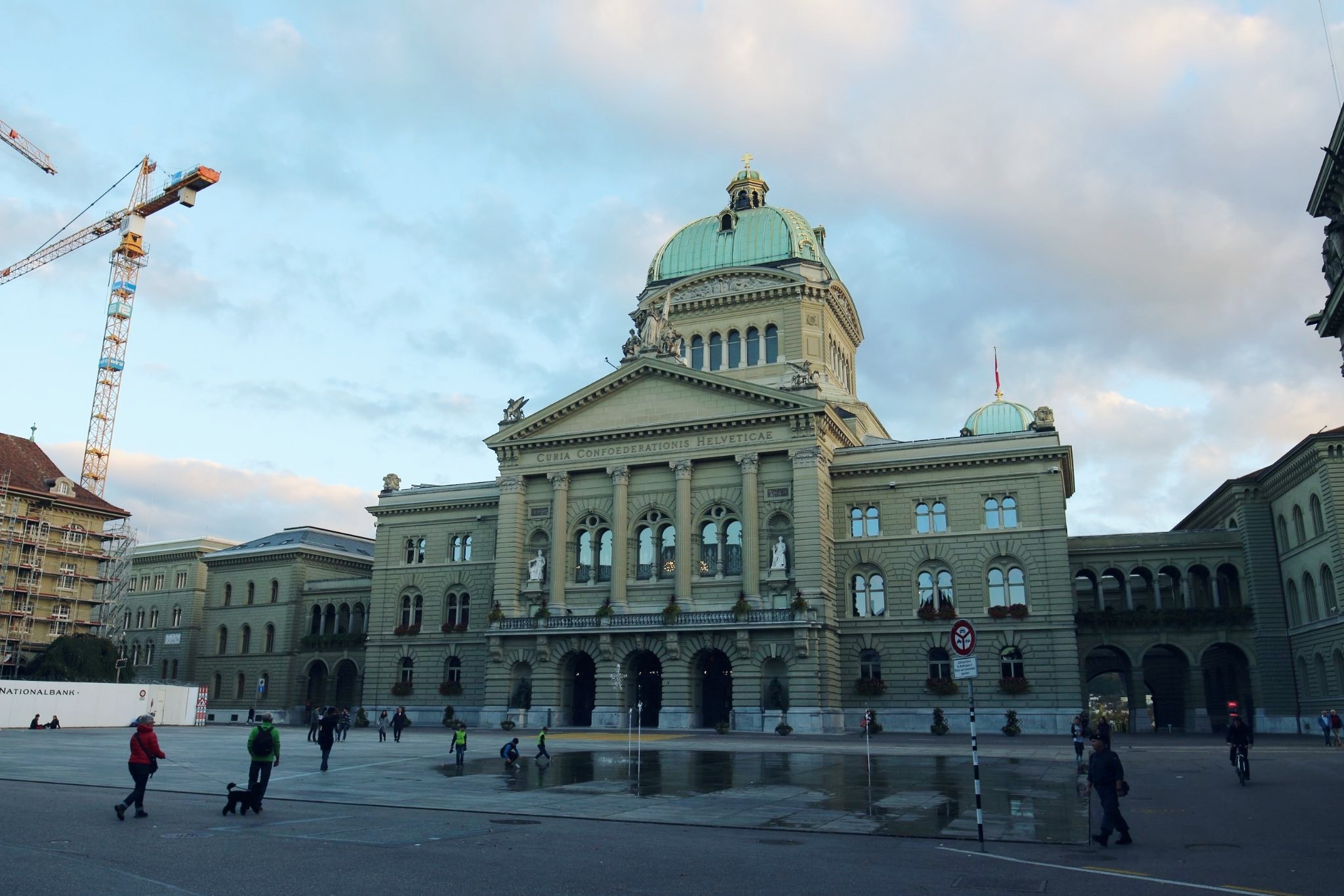 Swiss Parliament Building Wallpapers