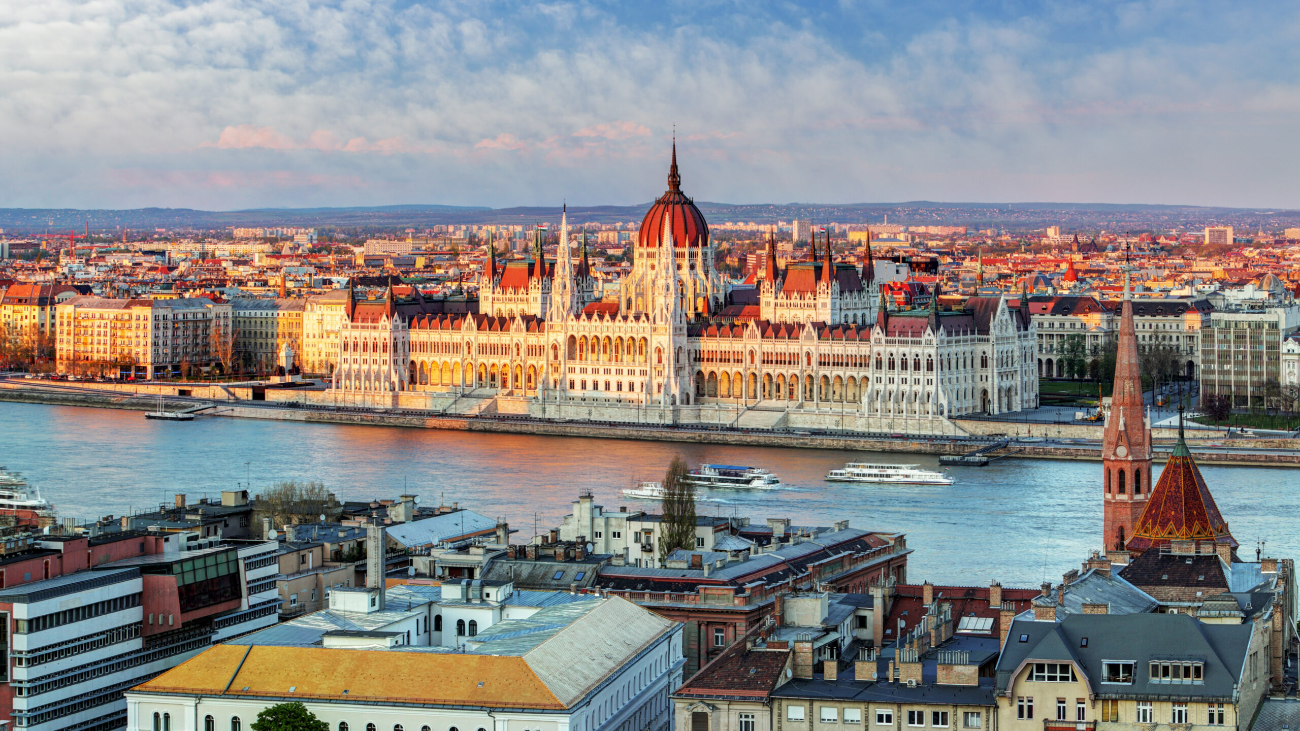 Swiss Parliament Building Wallpapers