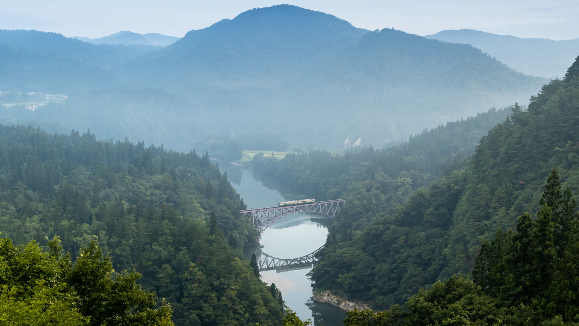 Tadami Line In Japan Wallpapers