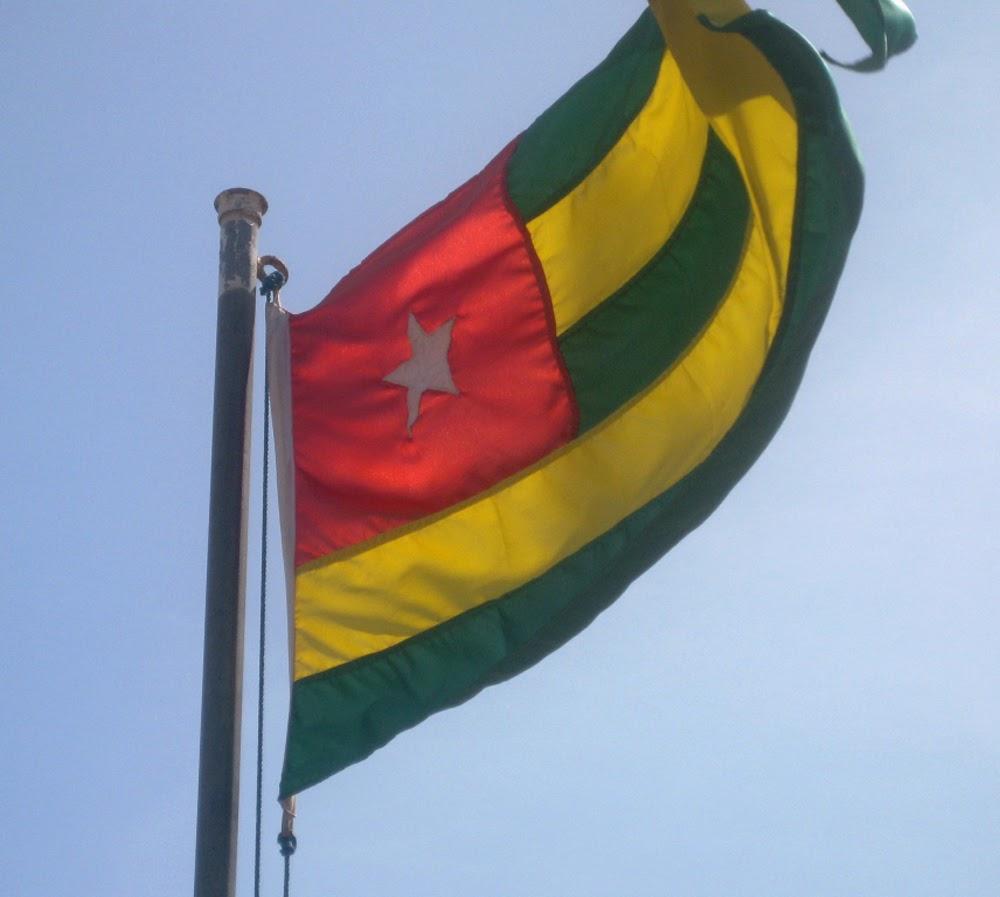 Togo Flag Wallpapers