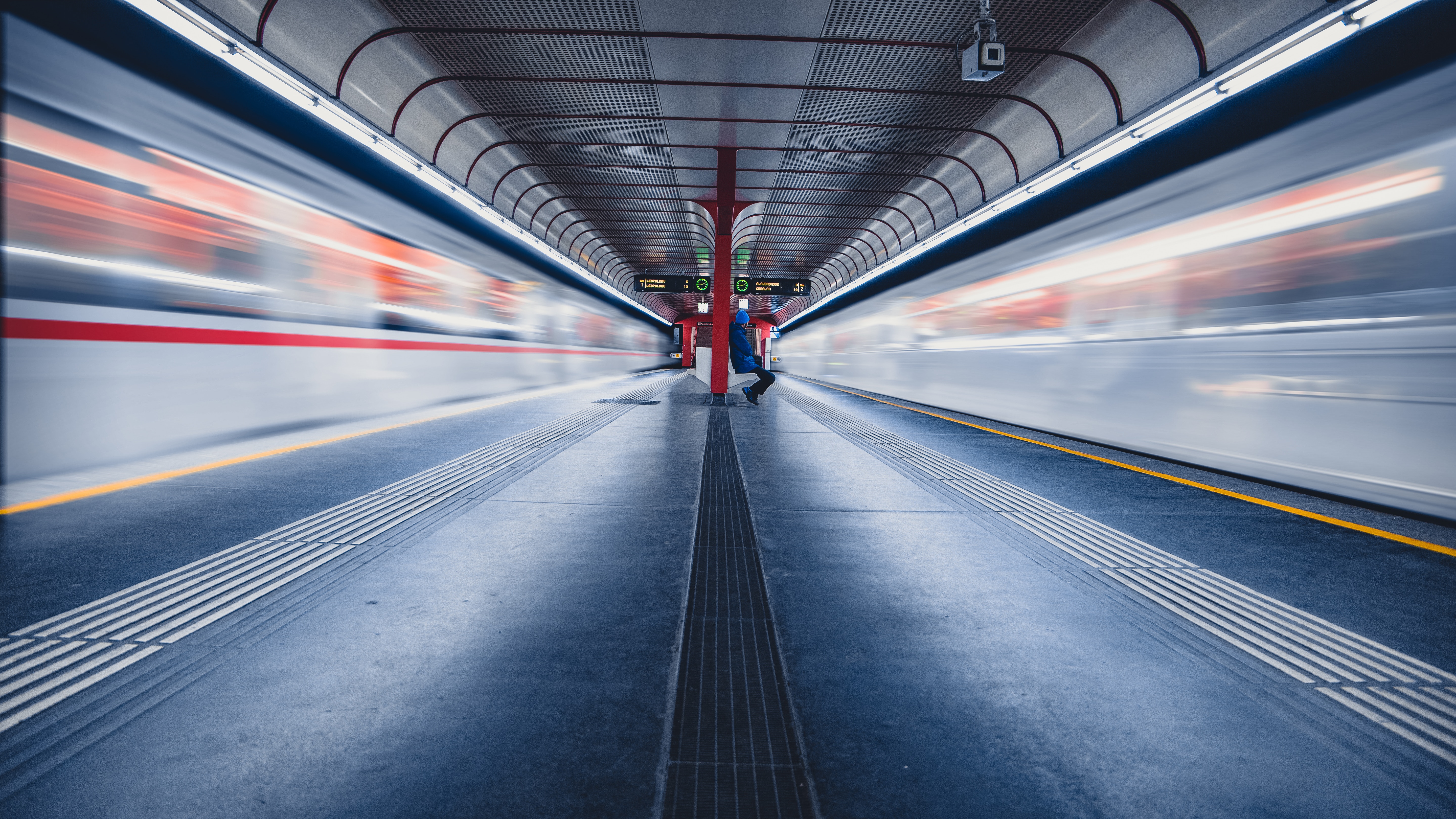 Train Station Wallpapers