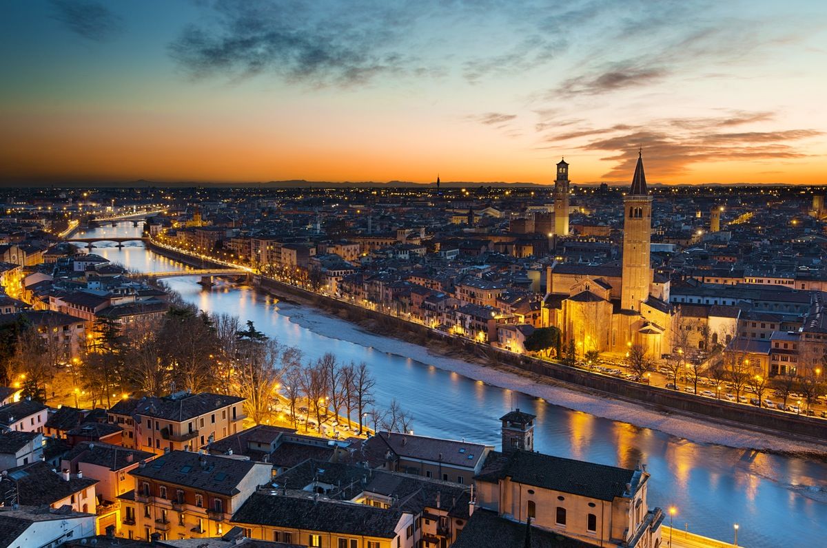 Verona Wallpapers