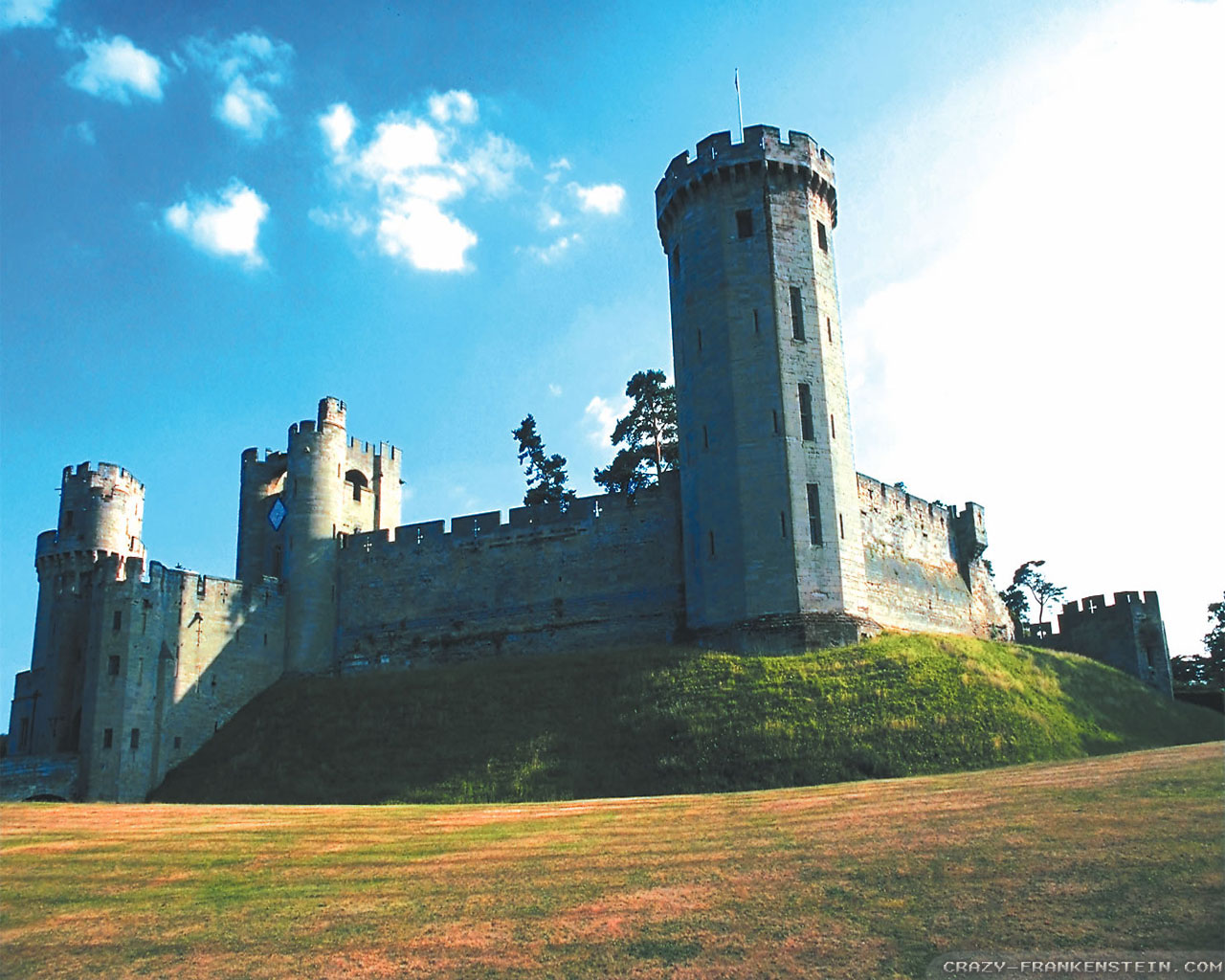 Warwick Castle Wallpapers