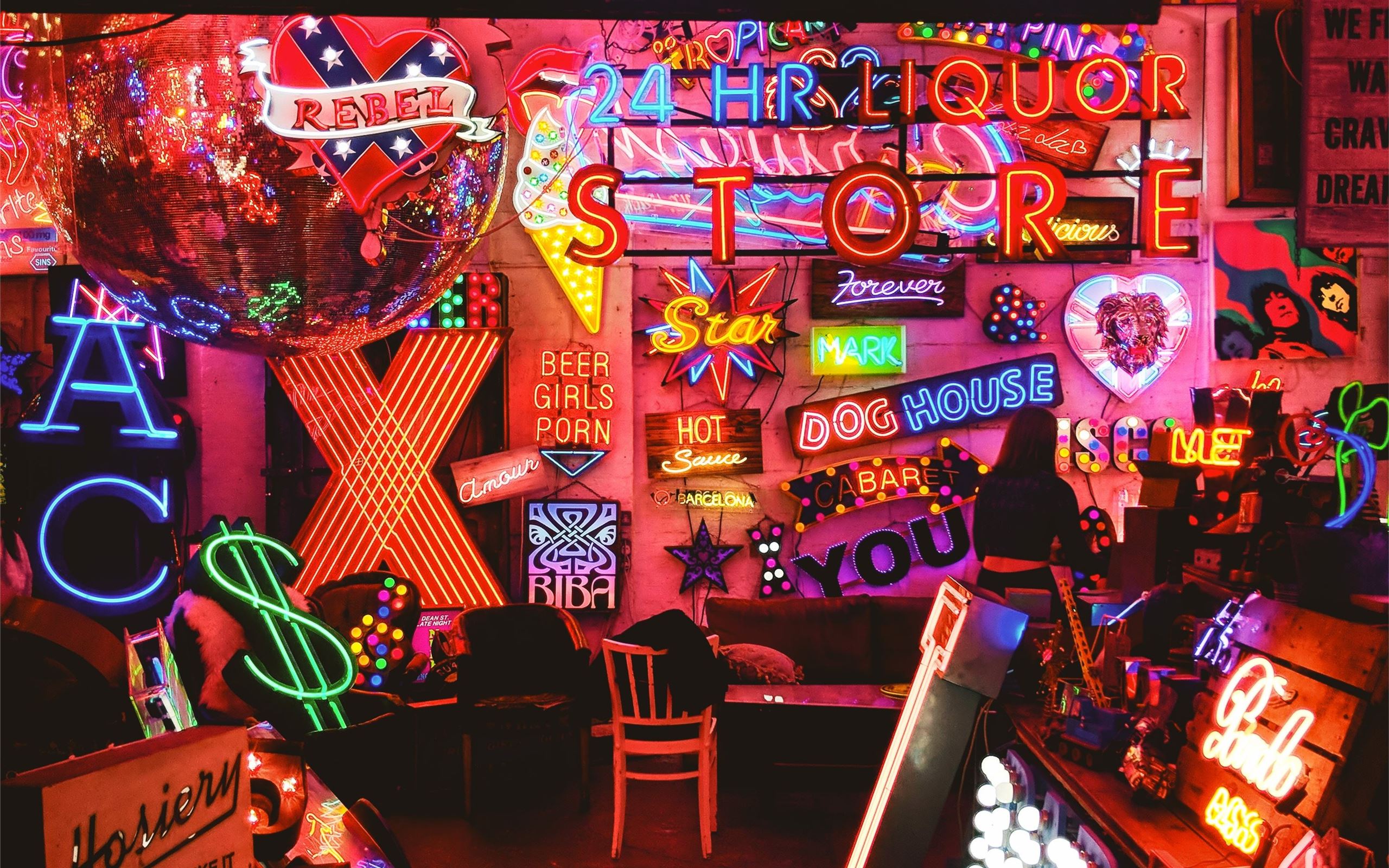 Neon Sign Aesthetic Wallpapers