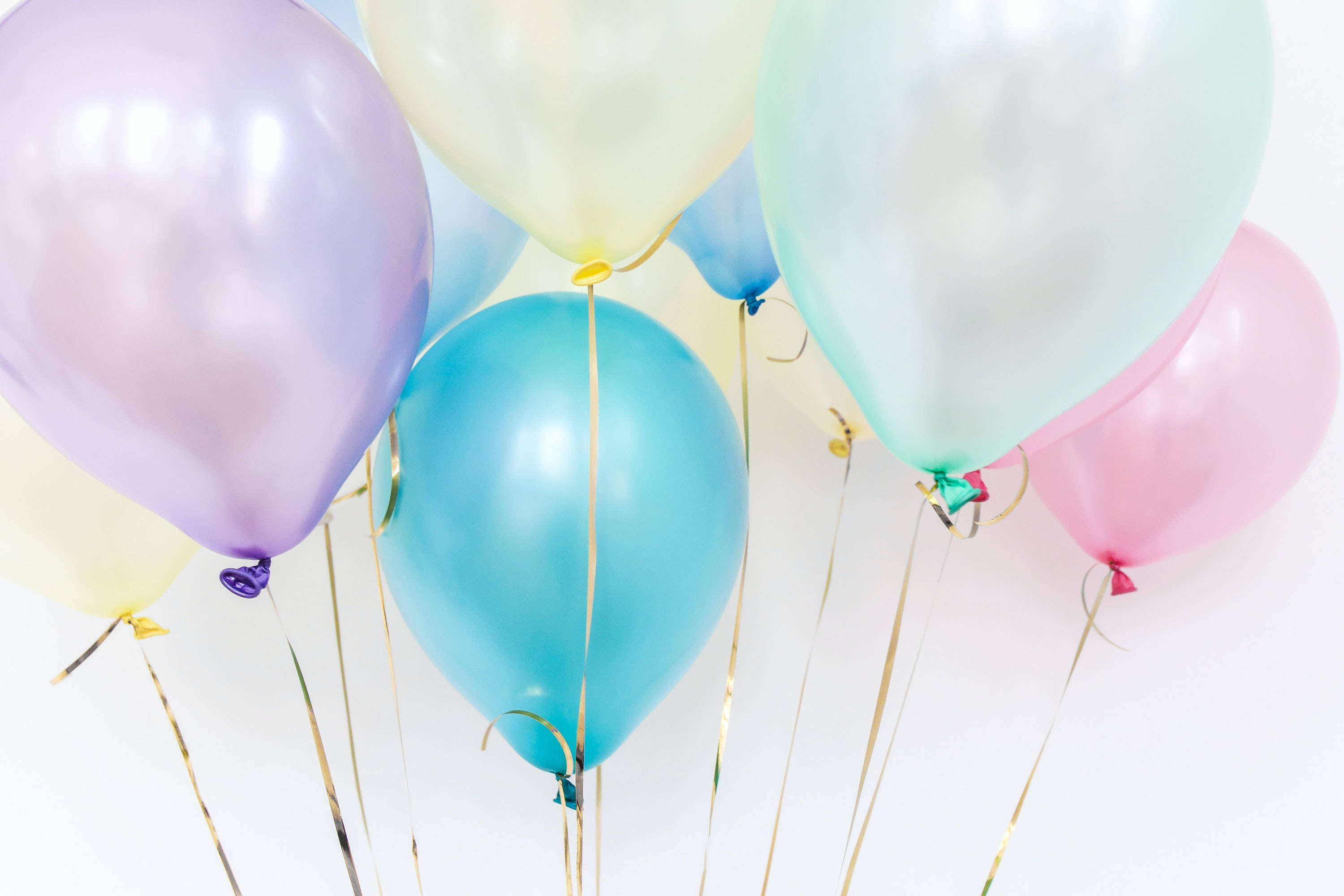 Pastel Balloons Wallpapers