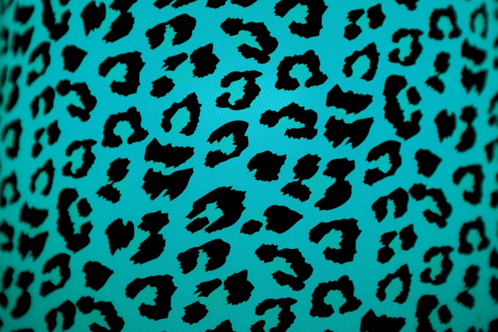 Pink Animal Print Wallpapers