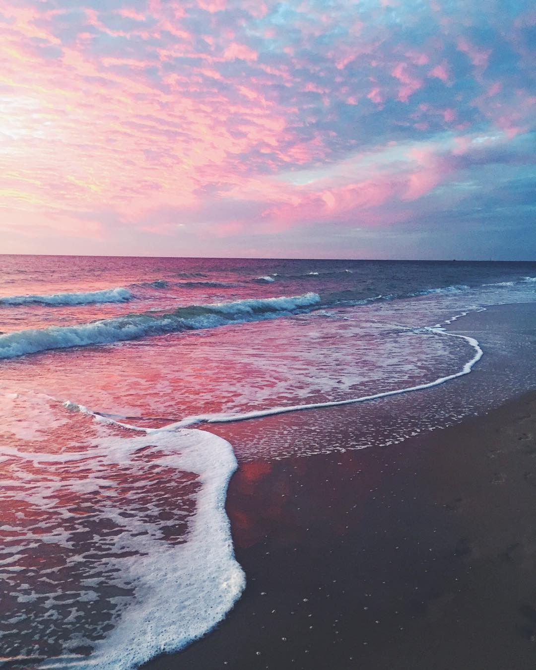 Pink Beach Aesthetic Wallpapers