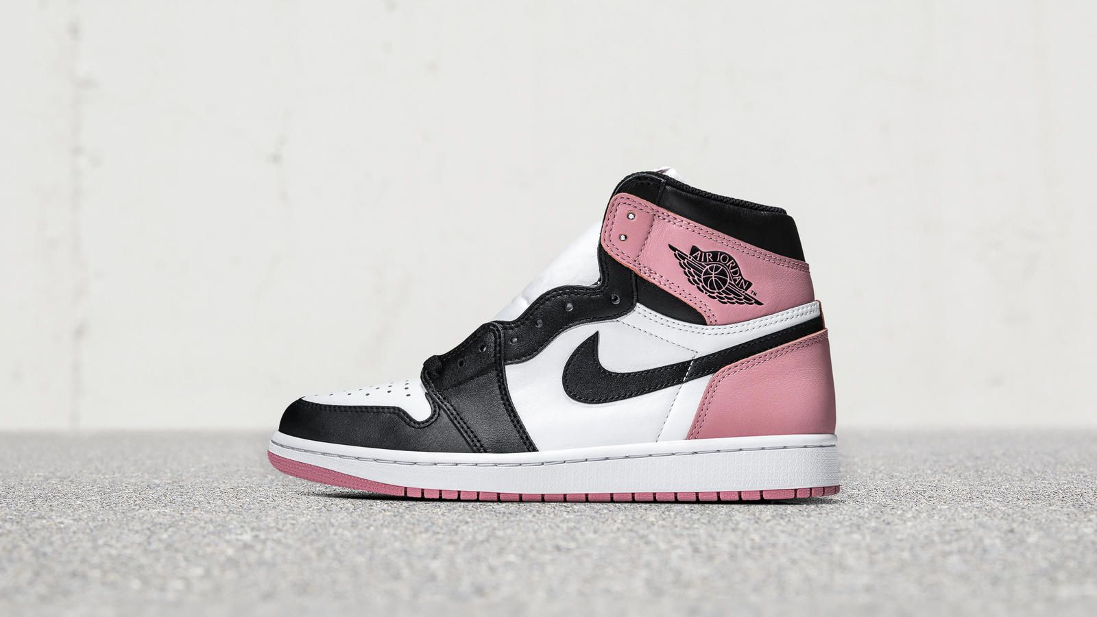 Pink Jordans Shoes Wallpapers