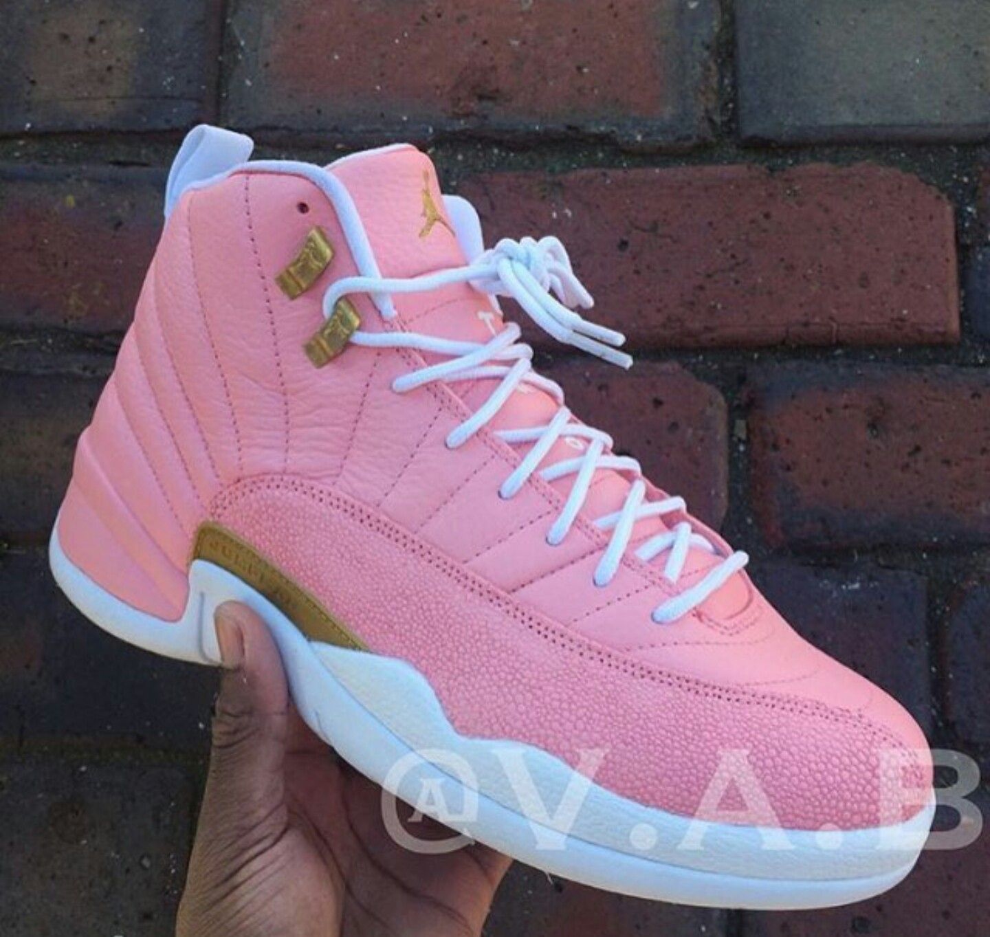 Pink Jordans Shoes Wallpapers