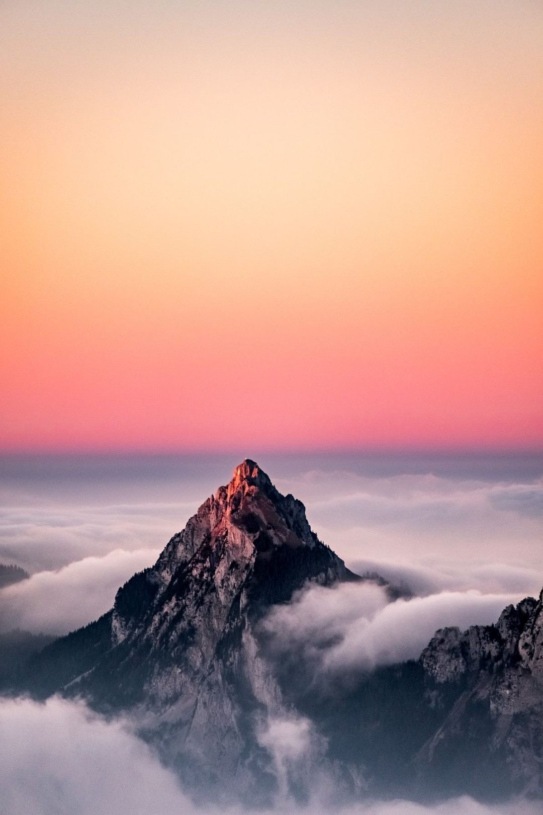 Pink Mountains Wallpapers