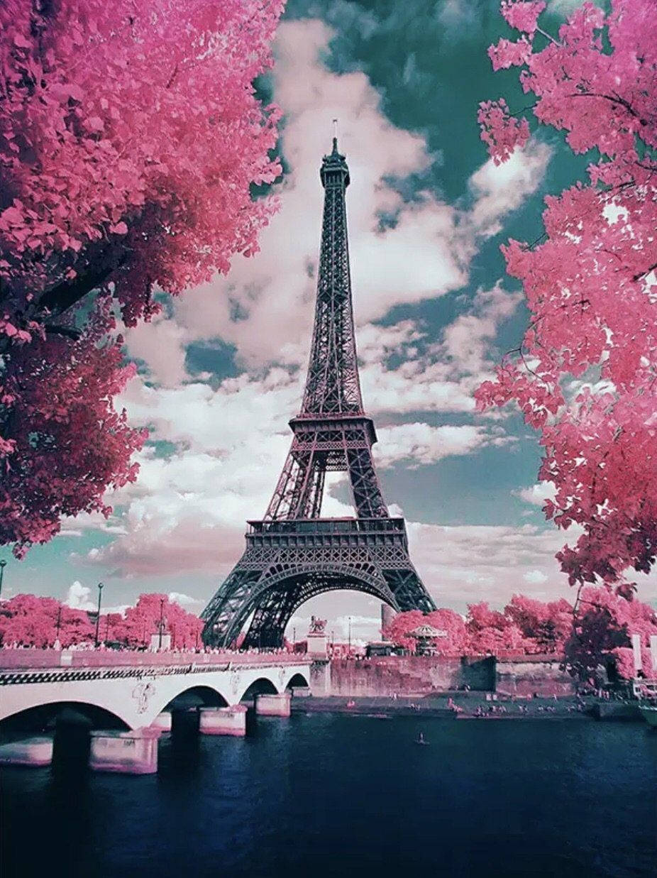 Pink Paris Wallpapers