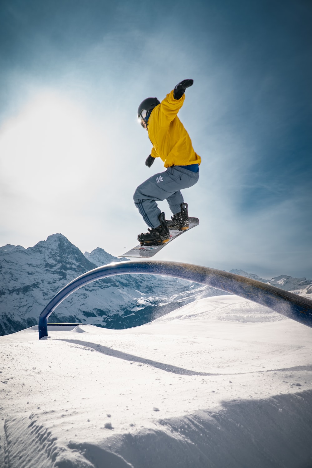 Red Bull Snowboarding Wallpapers