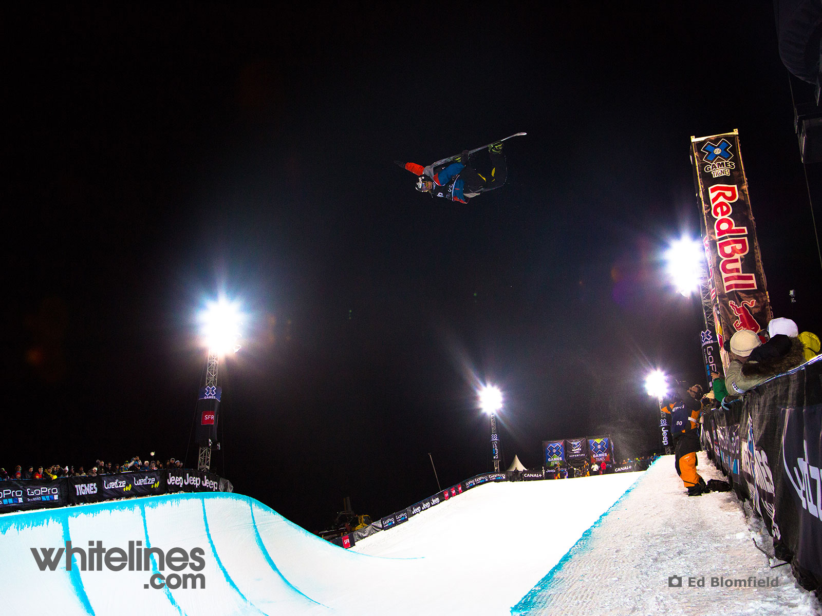 Red Bull Snowboarding Wallpapers