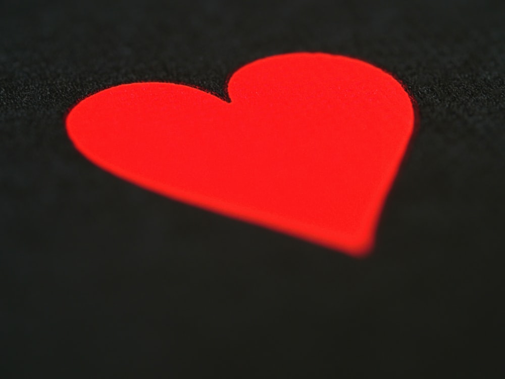 Red Heart Wallpapers