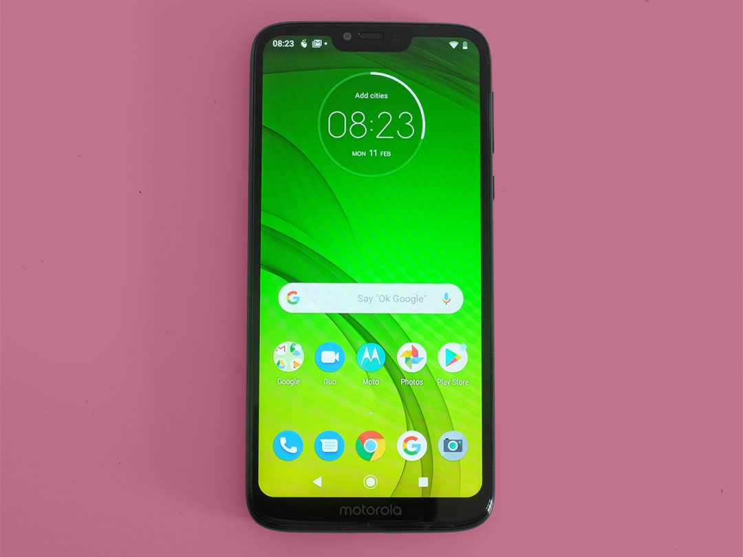 Half Green Light Moto G7 Stock Wallpapers