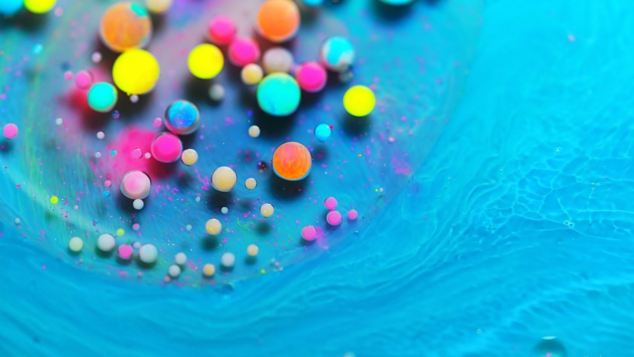 Abstract Wet Balls Wallpapers