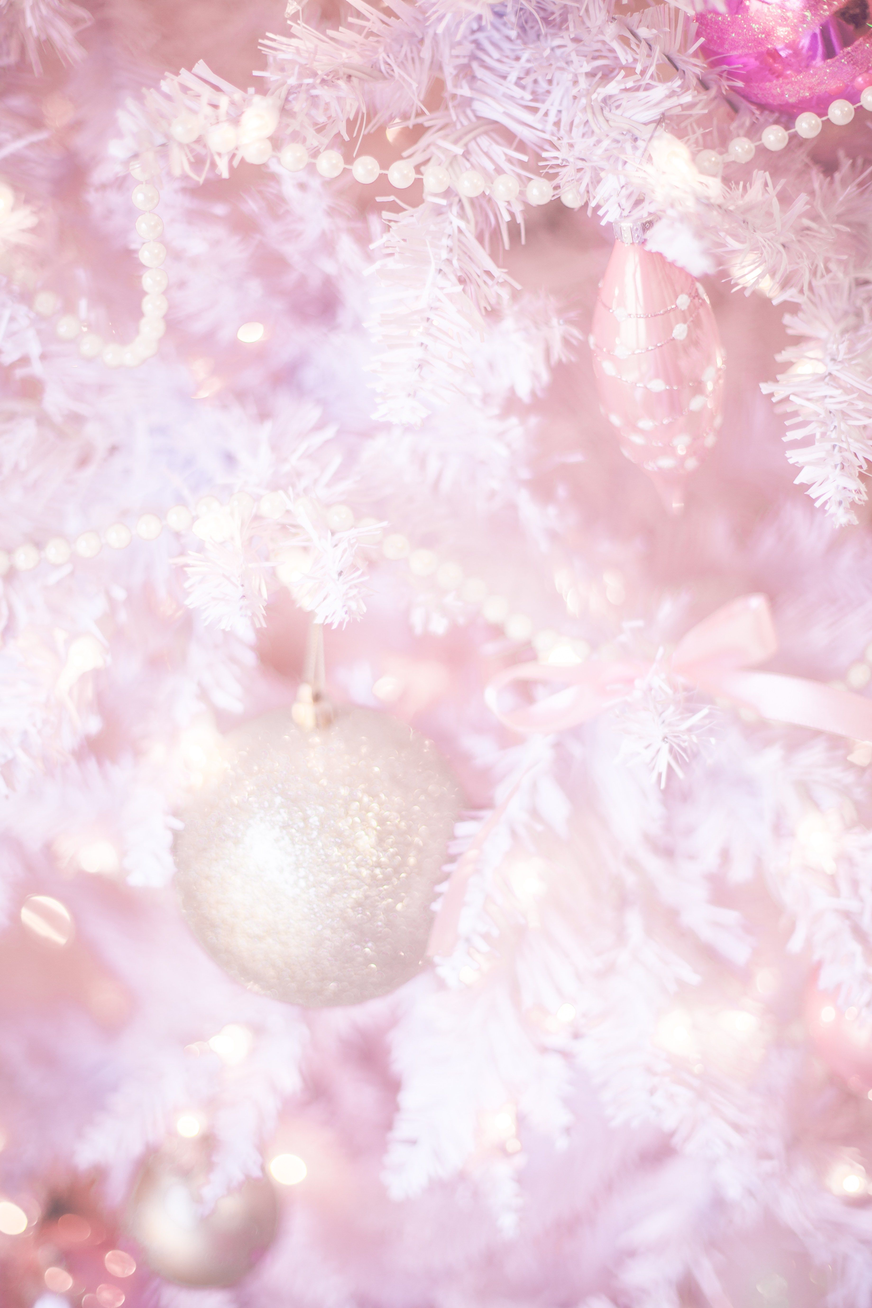 Aesthetic Christmas Pink Wallpapers