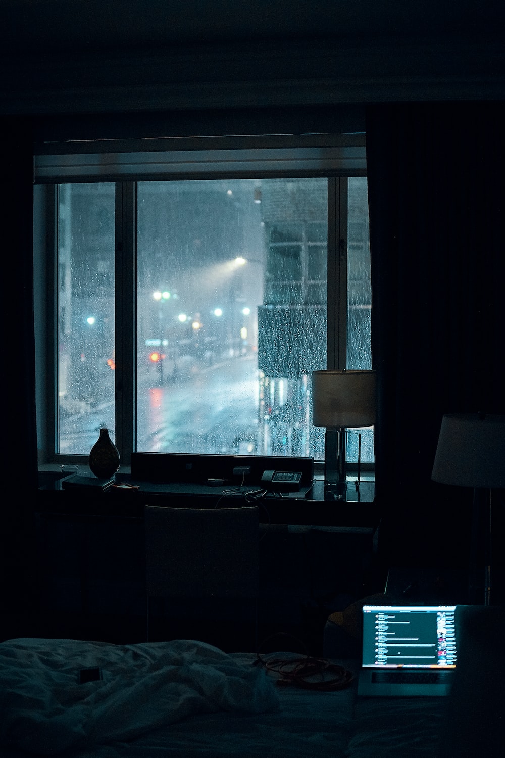 Aesthetic Rain Night Wallpapers