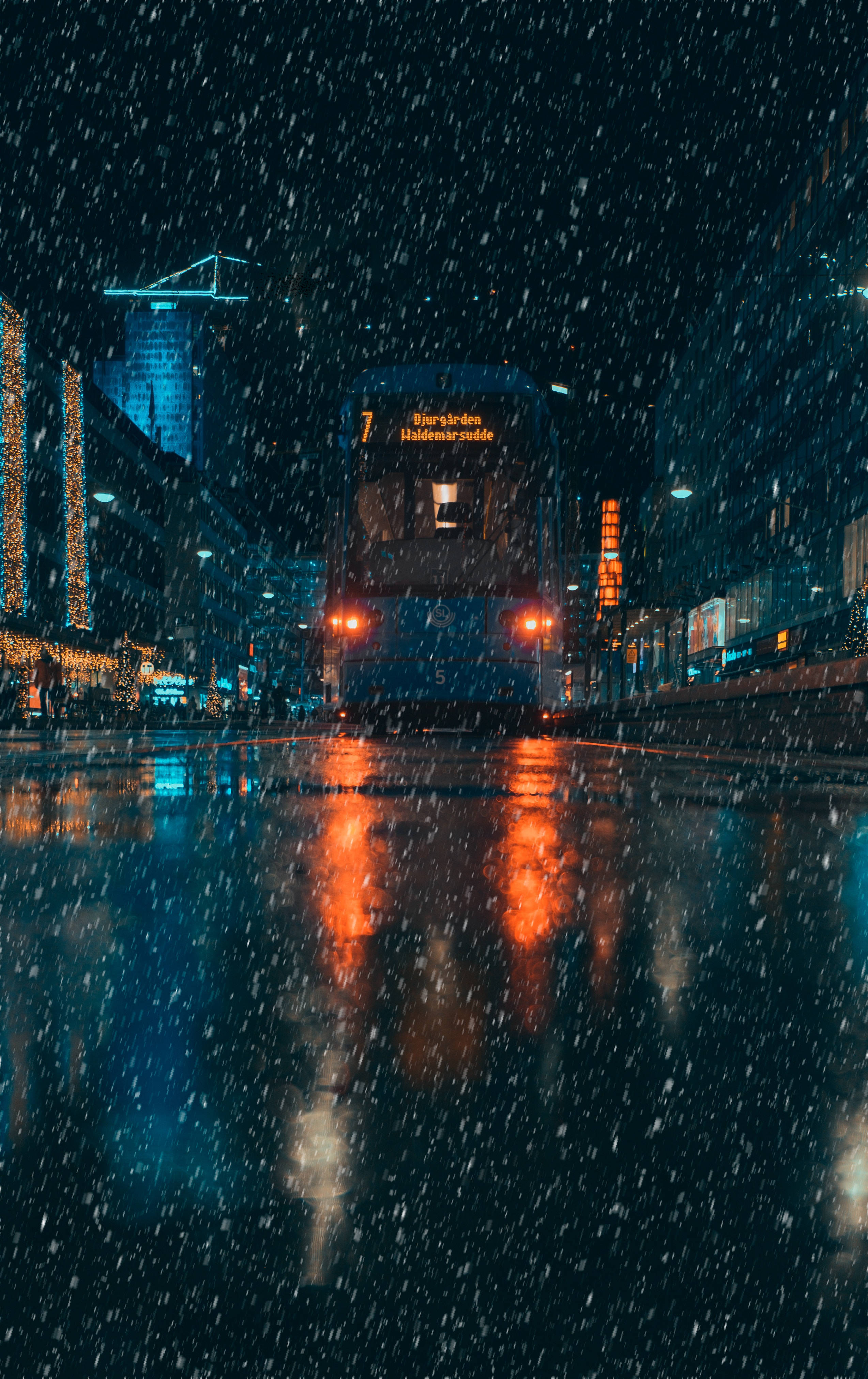 Aesthetic Rain Night Wallpapers