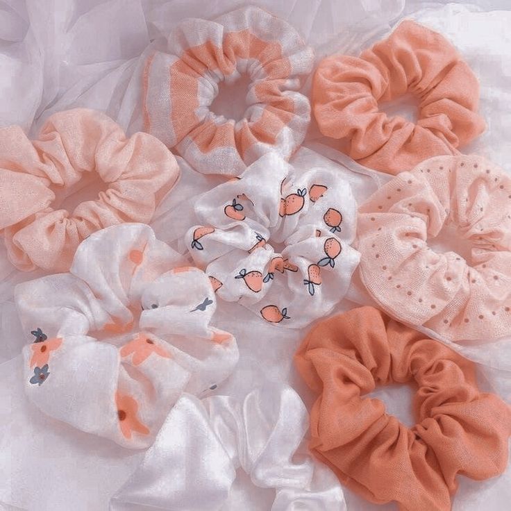 Aesthetic Scrunchie Pictures Wallpapers