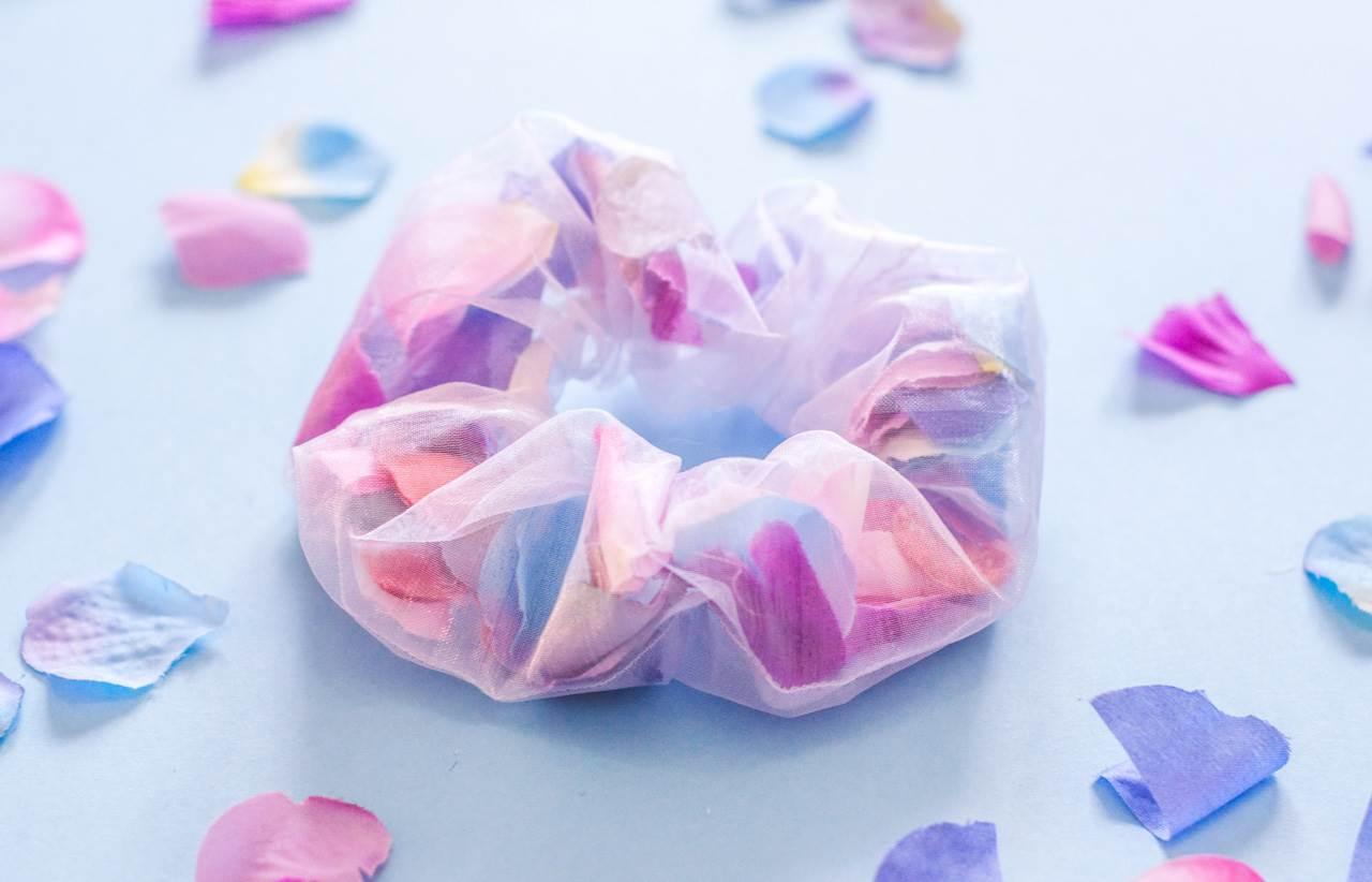 Aesthetic Scrunchie Pictures Wallpapers