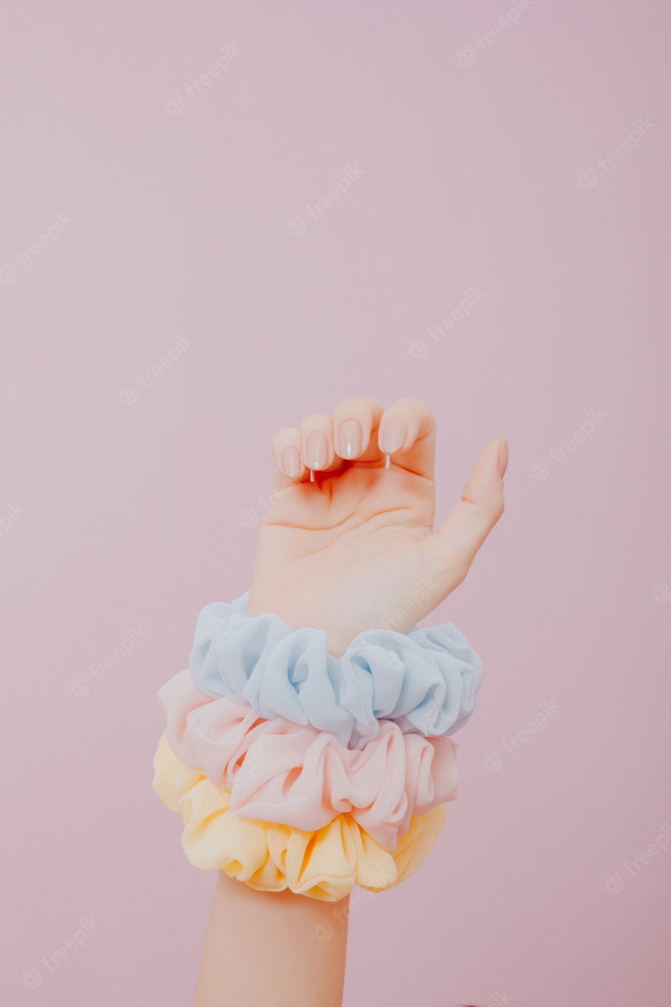 Aesthetic Scrunchie Pictures Wallpapers