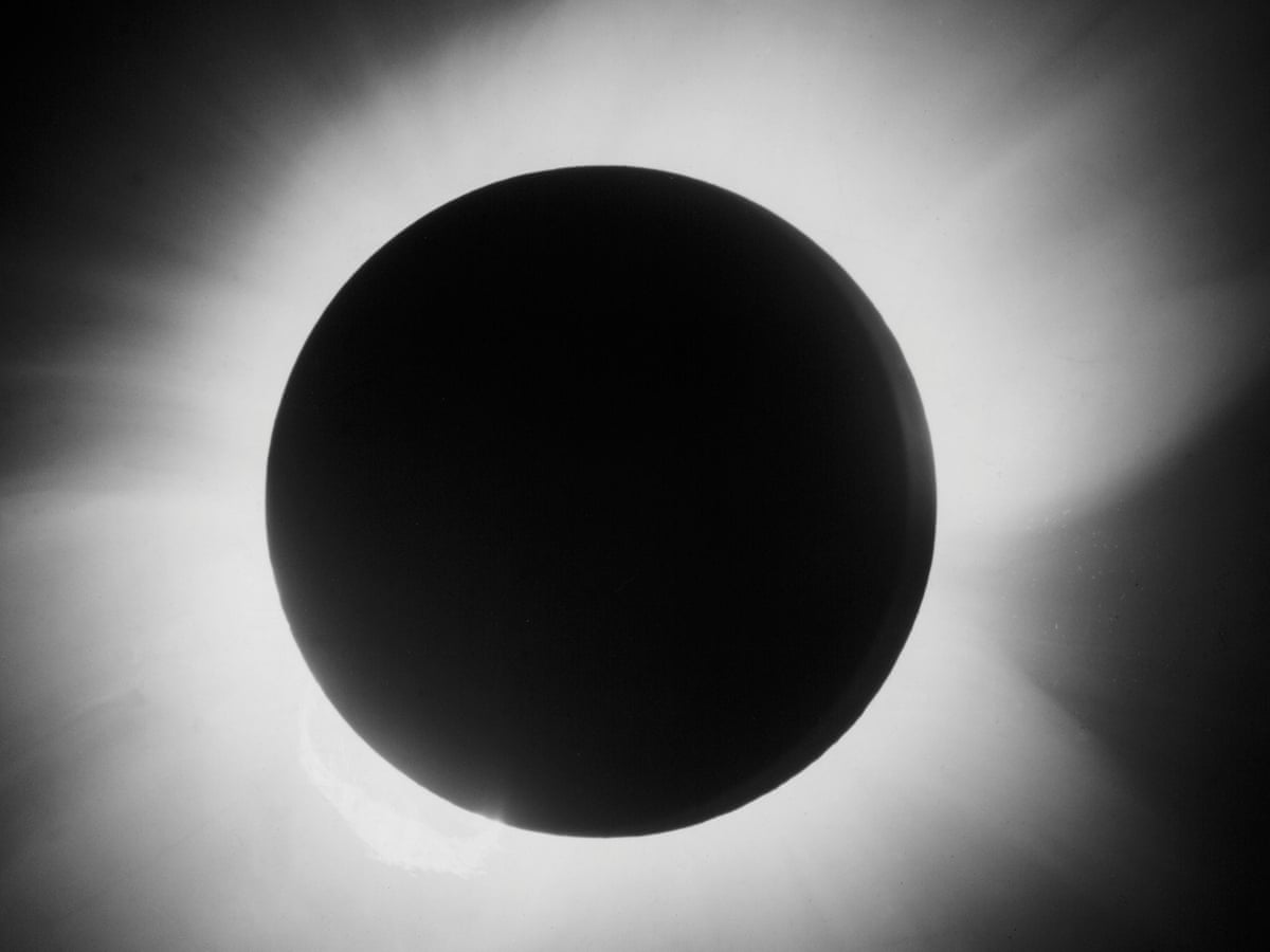 1919 Solar Eclipse Wallpapers