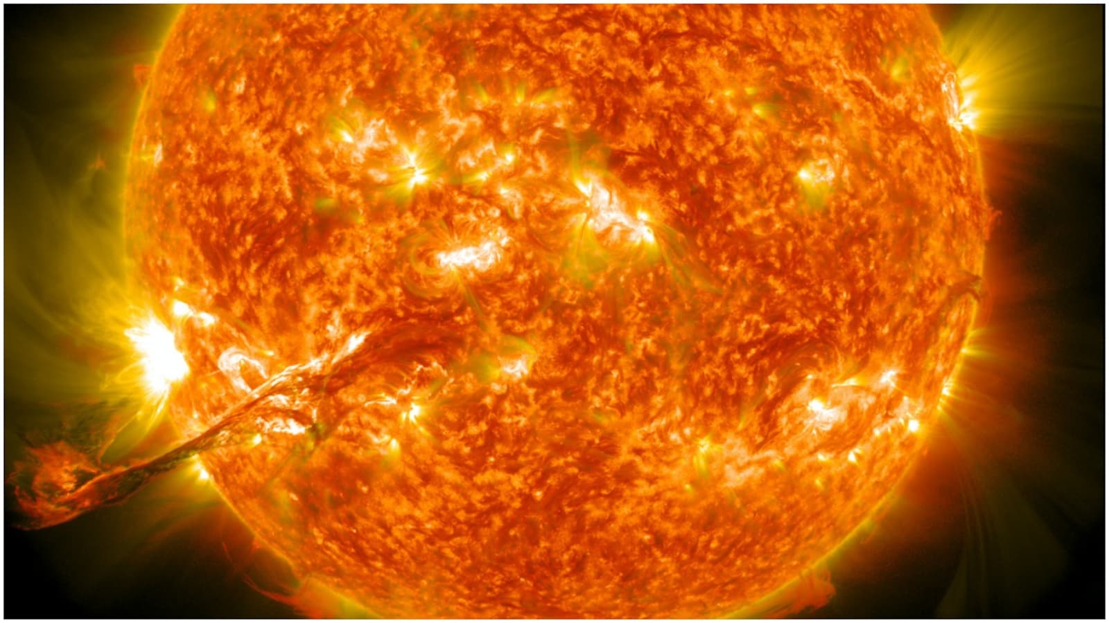 Explosion Solar Flare Wallpapers