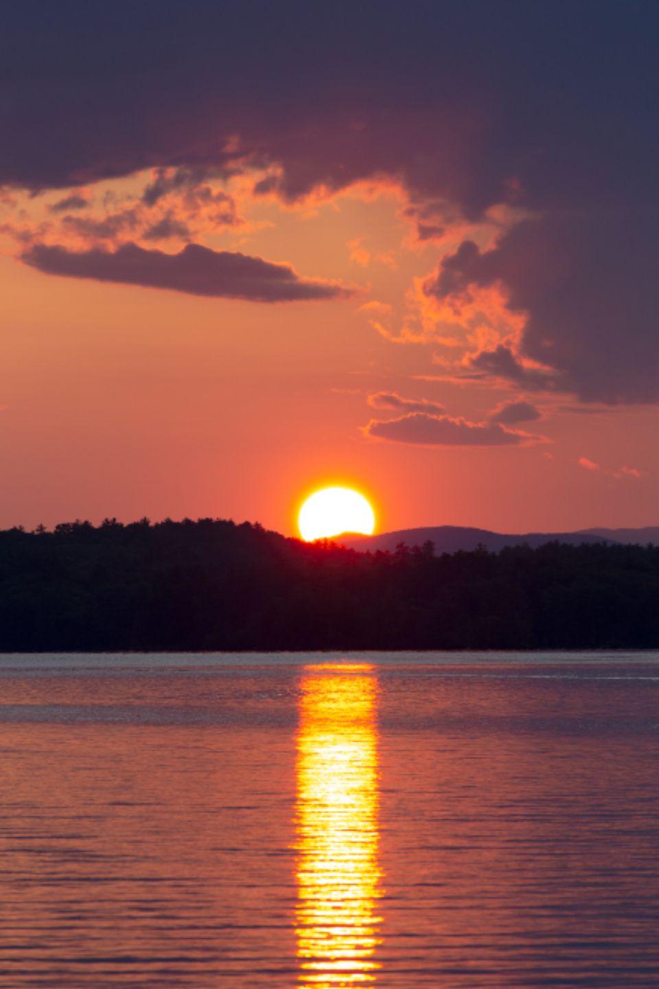 Artistic Sunset At Lake Wallpapers