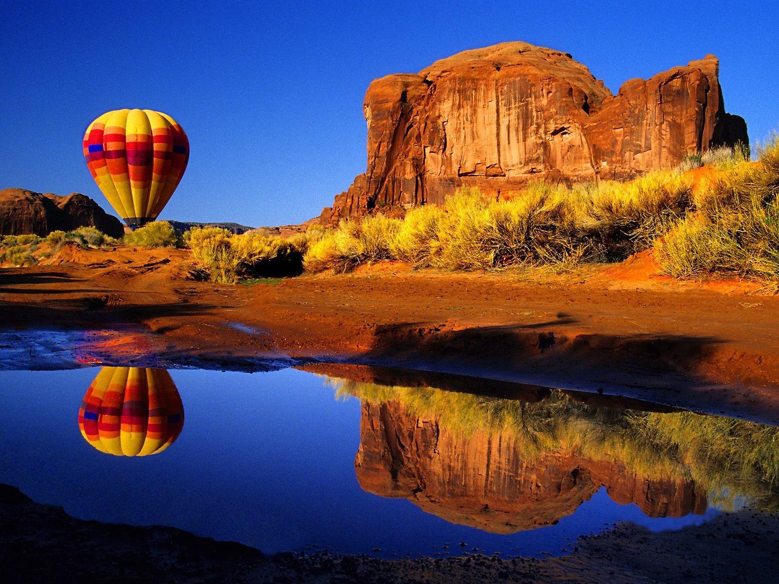 Desert Art And  Hot Air Balloon Wallpapers