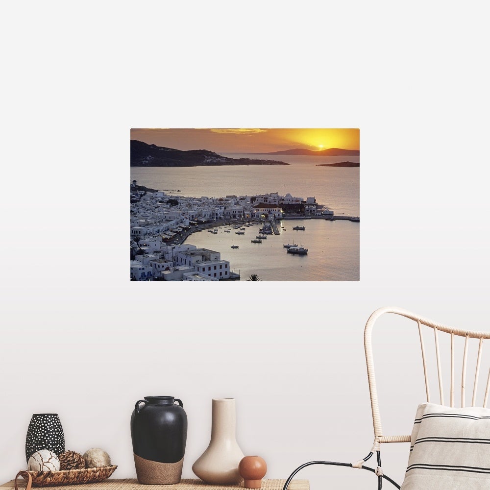 Mykonos Vase Wallpapers